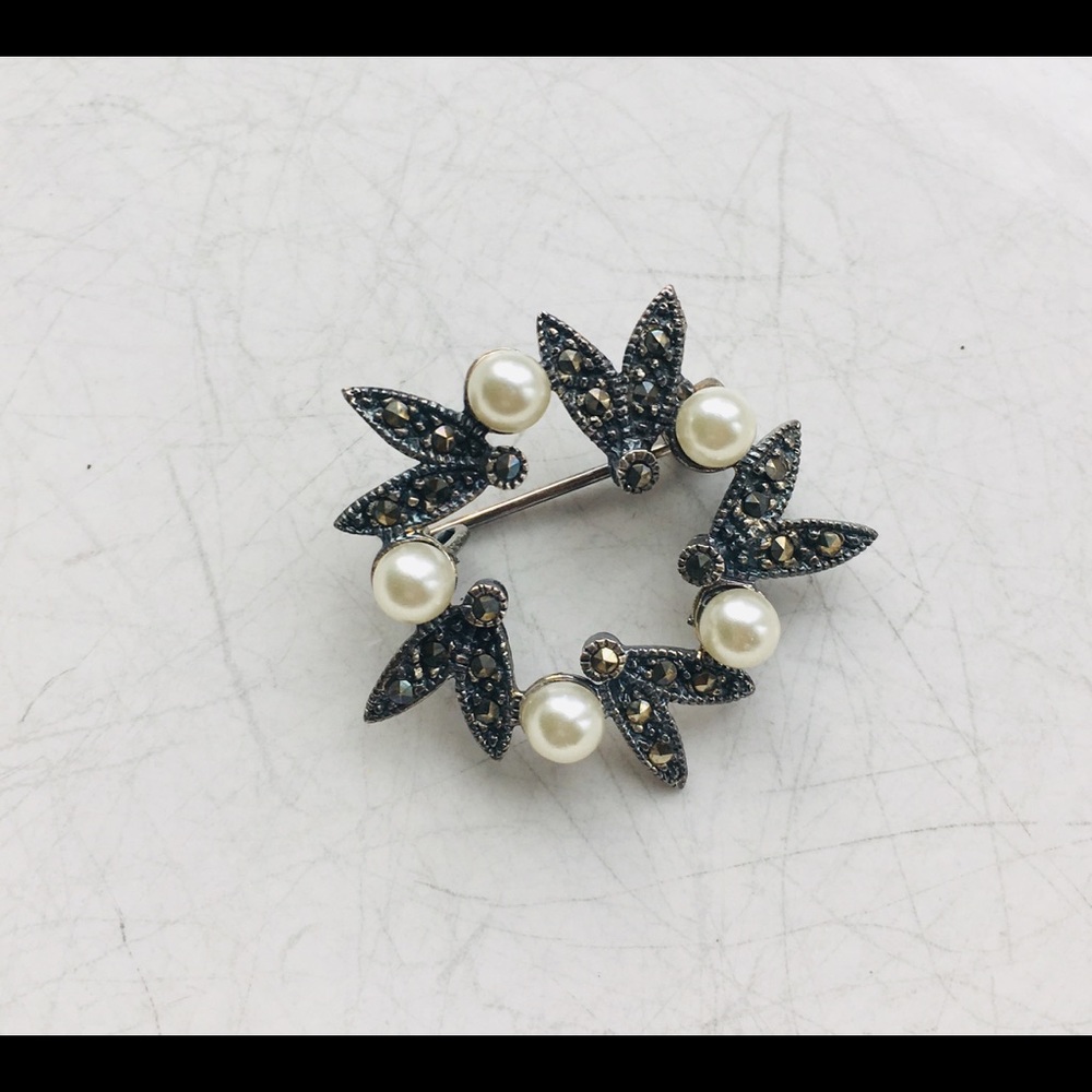 Vintage Sterling silver Brooch
